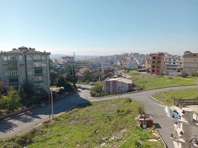 ÇAYIROVA İNÖNÜ MAH  KİRALI 2+1 GENİŞ TİP DAİRE