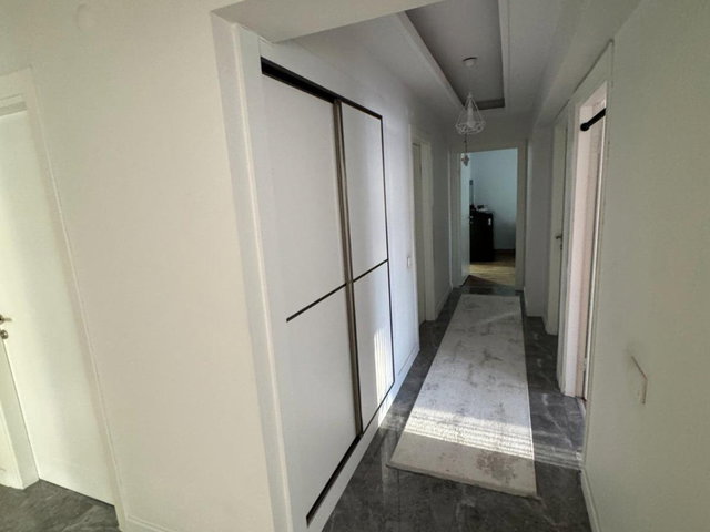 DIVAN KONUTLARINDA 4+1 KIRALIK DAIRE