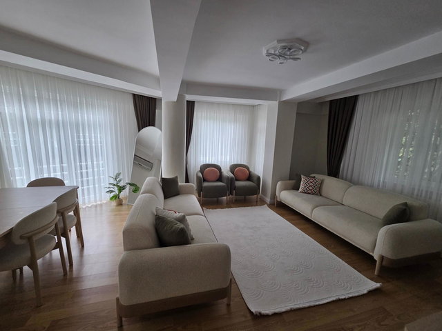 GAZİOSMANPAŞA YILDIZTABYA’DA GENİŞ VE FERAH 4+1 DAİRE SATILIK DAİRE