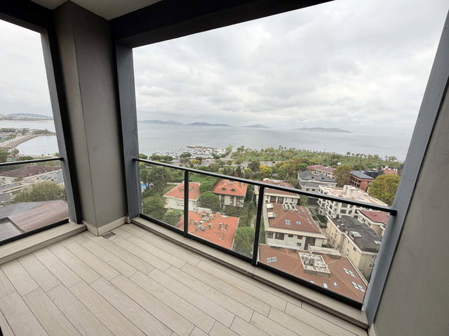 SAHIL PARSELI 3+1 -230M² - KESINTISIZ DENIZ MANZARASI-AKILLI EV