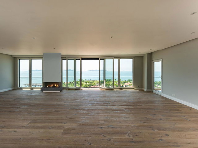 SAHIL PARSELI 3+1 -230M² - KESINTISIZ DENIZ MANZARASI-AKILLI EV