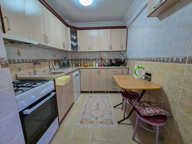 KÜÇÜKKUYU KARANFIL SITESI 3+1 SATILIK YAZLIK VILLA