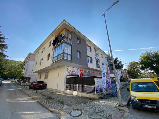 GAZİ MAHALLESİ YAPILI GENİŞ 3+1 BOŞ SATILIK DAİRE