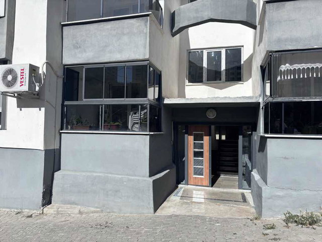 KUŞADASI UYDUKENT’TE DENİZ MANZARALI FULL TADİLATLI 2+1 DAİRE