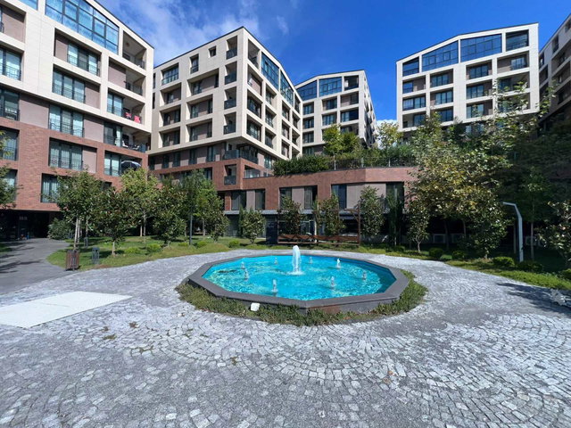 ACIBADEM KONAKLARI VİLLA TİPİ ÖZEL TERASLI SATILIK DAİRE