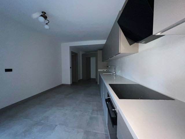 ACIBADEM KONAKLARI VİLLA TİPİ ÖZEL TERASLI SATILIK DAİRE