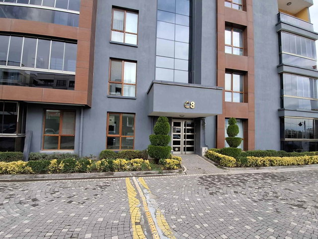 ORKALİFE 1 SİTESİNDE 170 M²-3+1 KİRALIK DAİRE