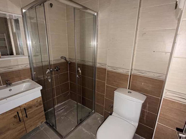 BAĞCILAR’DA EN ÜST KAT 3+2 | 170 M² NET | 3 CEPHELİ, BALKONLU, KREDİYE UYGUN