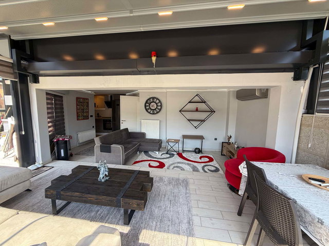 BEYOĞLU'NDA KASIMPAŞASPOR STADI MANZARALI 3+2 DUBLEKS DAİRE