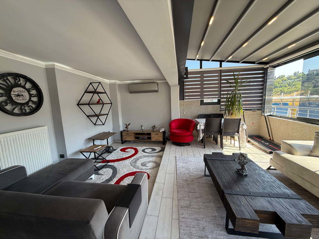 BEYOĞLU'NDA KASIMPAŞASPOR STADI MANZARALI 3+2 DUBLEKS DAİRE