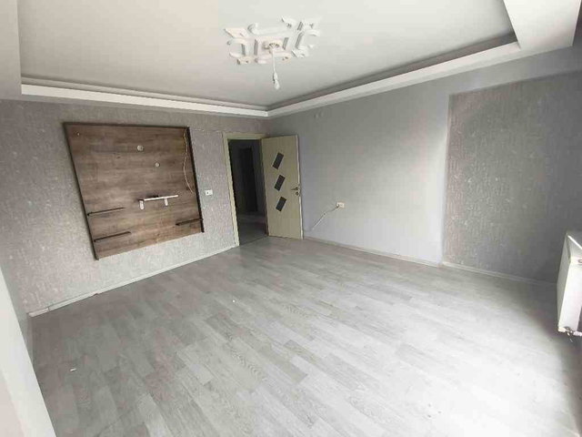REMAX BEYAZ FIRSAT BAKIMLI FERAH 4+1 DUBLEX