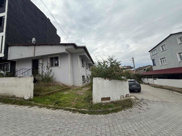 GEBZE ADEMYAVUZ'DA SATILIK MÜSTAKIL