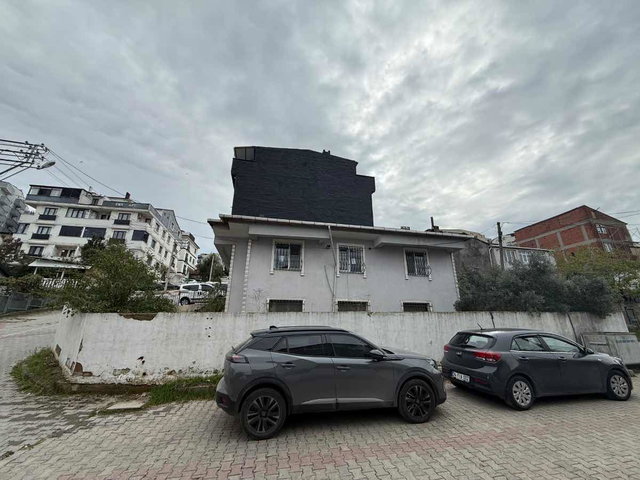 GEBZE ADEMYAVUZ'DA SATILIK MÜSTAKIL