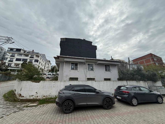 GEBZE ADEMYAVUZ'DA SATILIK MÜSTAKIL