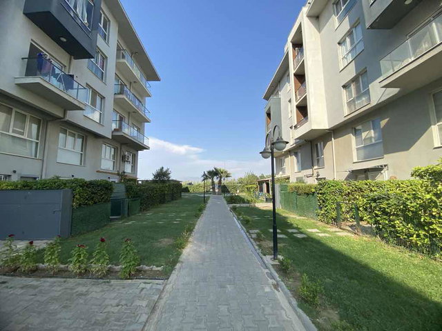 SEYREK SİTE İÇERİSİNDE EŞYALI KİRALIK 1+1 DAİRE