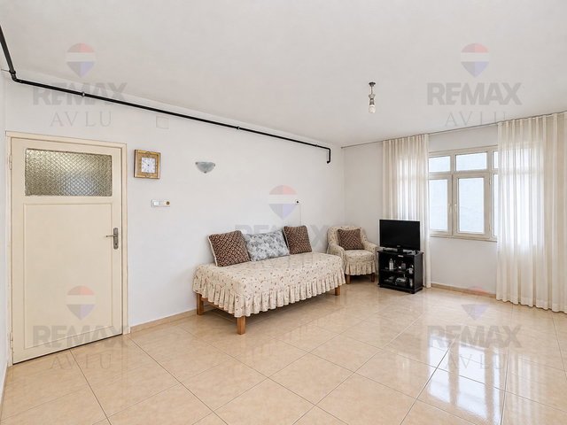 MERSİN OSMANİYE MAHALLESİ’NDE KİRALIK 1. KAT 3+1 DAİRE