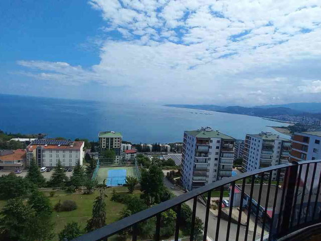 TRABZON YALINCAK'TA DENİZ MANZARALI 3+1 EŞYALI SATILIK DAİRE