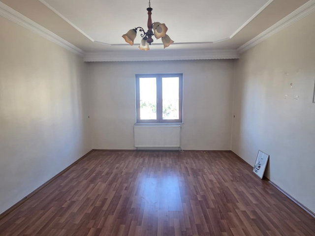 REMAX İLKE'DEN ŞEHİR MERKEZİ'NDE 3+1 KİRALIK DAİRE