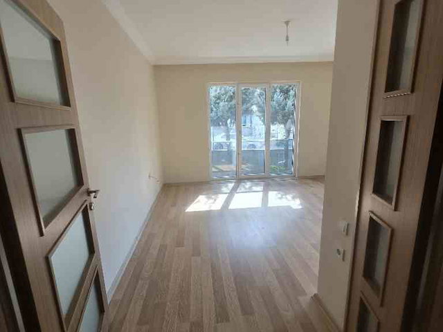 LÜLEBURGAZ’DA SİTE İÇİNDE 2+1 | 2 BANYO | BALKONLU | GİRİŞ KAT KİRALIK DAİRE