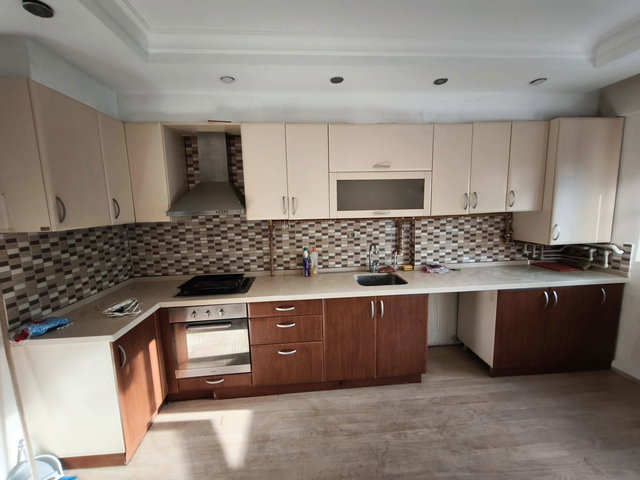 REMAX MODEL DEN YUNUSEMRE MAHALLESINDE 3+1 GENIŞ KIRALIK DAIRE
