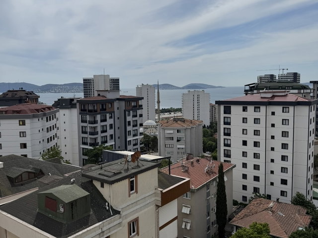 KARTAL PETROLİŞ DE DUBLEX 256 M2 DAİRE