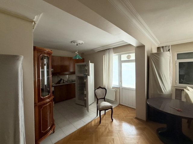 KARTAL PETROLİŞ DE DUBLEX 256 M2 DAİRE