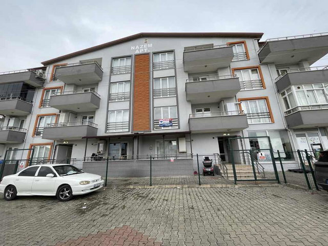 KARTEPE UZUNÇİFTLİK KİRALIK 1+1 GENİŞ DAİRE