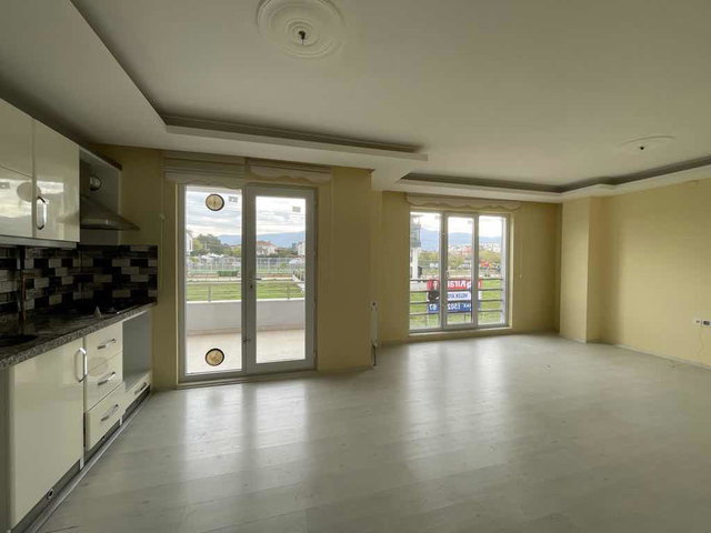 KARTEPE UZUNÇİFTLİK KİRALIK 1+1 GENİŞ DAİRE