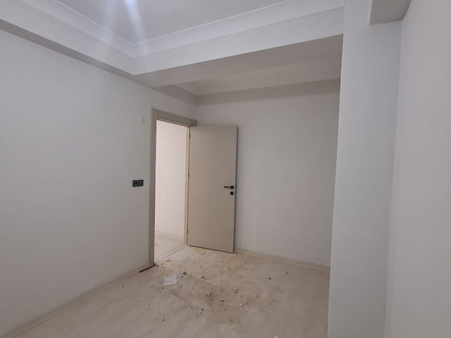 BAŞAKŞEHİR ALTINŞEHİR MAHALLESİ'NDE MİLLET BAHÇESİ MANZARALI 6+2 DUBLEKS