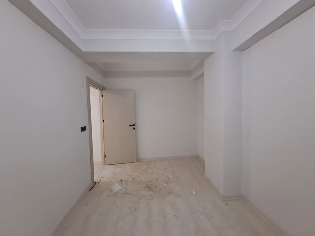 BAŞAKŞEHİR ALTINŞEHİR MAHALLESİ'NDE MİLLET BAHÇESİ MANZARALI 6+2 DUBLEKS