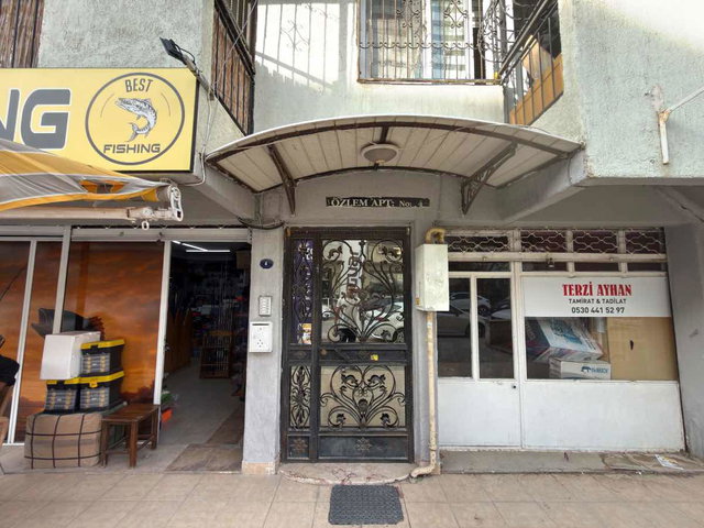 KARŞIYAKA BOSTANLI MAHALLESİNDE 3+1 ARA KAT KİRALIK DAİRE