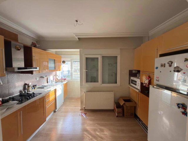 KARŞIYAKA BOSTANLI MAHALLESİNDE 3+1 ARA KAT KİRALIK DAİRE