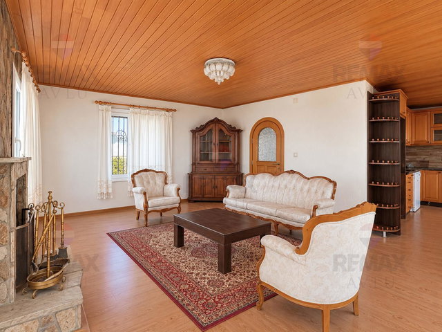 REMAX AVLU'DAN KOCAHAMZALI'DA PANORAMİK MANZARALI SATILIK VİLLA