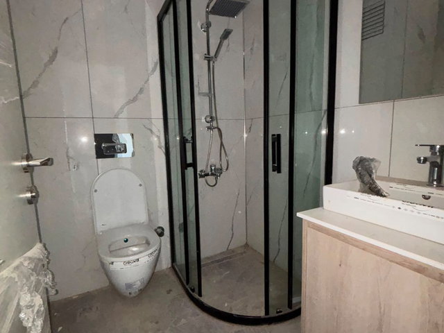 ANTALYA ALTINTAŞ HELMANN ROYAL PORT'TA ÇİFT HAVUZLU SATILIK TERASLI 2+1 DAİRE