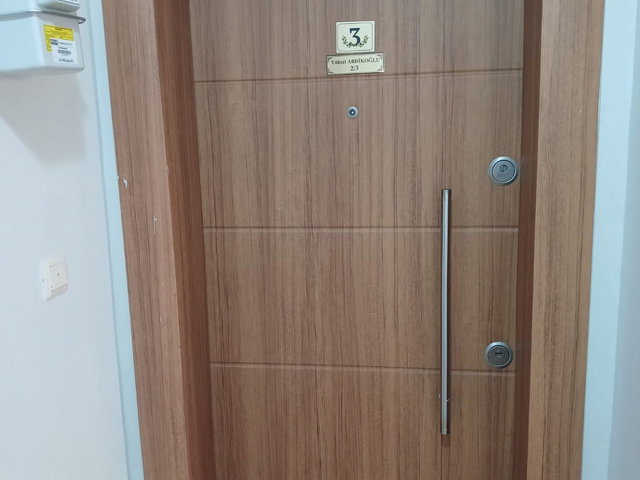KAŞÜSTÜ HASTANESİ KARŞISI AK CENTER'DA KİRALIK 1+1 KİRALIK DAİRE
