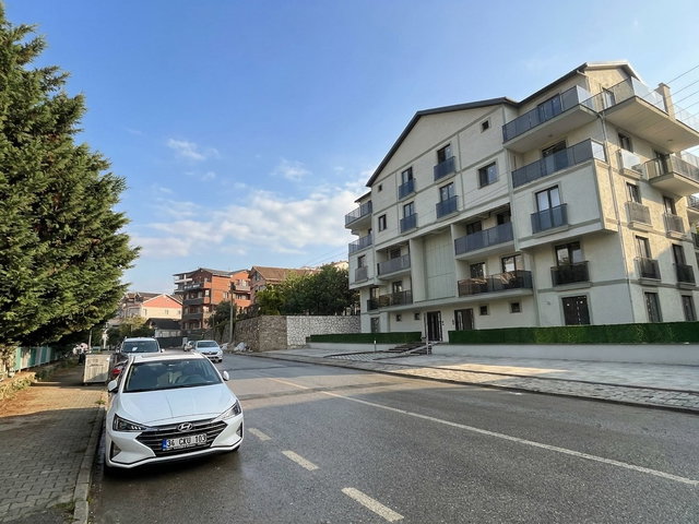 REMAXÇAKRA ÖMER ONAYCI / ŞIRINKÖY'DE BAHÇELI 3,5+1 SATILIK DAIRE