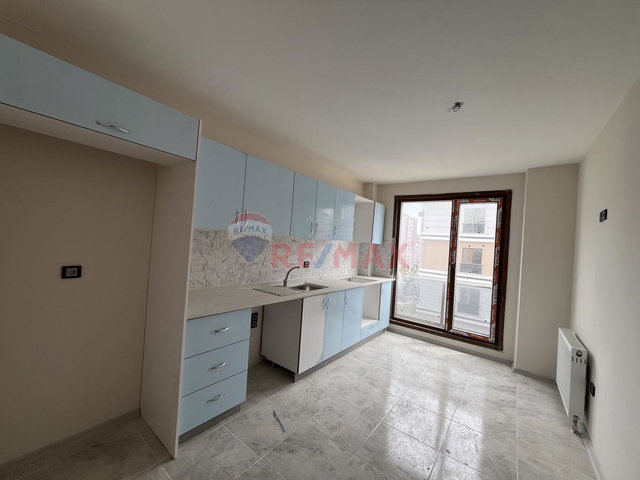 AKS FOCUS PROJESİNDE HAVUZ VE PEYZAJ CEPHE KİRALIK 3+1 DAİRE