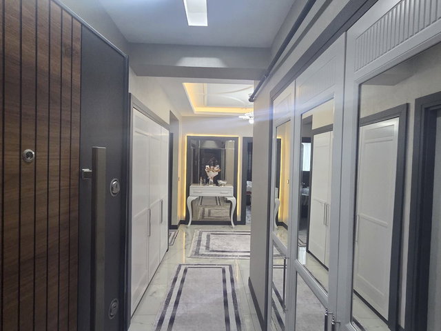 FORUM KARŞISI ZANA FORUM SİTESİNDE SATILIK 3,5+1 DAİRE