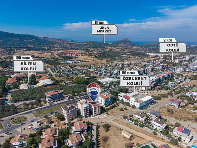 GÜZELBAHÇE YELKI'DE SATILIK BAHÇELI OTOPARKLI 3+1 DAIRE