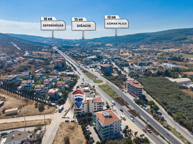 GÜZELBAHÇE YELKI'DE SATILIK BAHÇELI OTOPARKLI 3+1 DAIRE