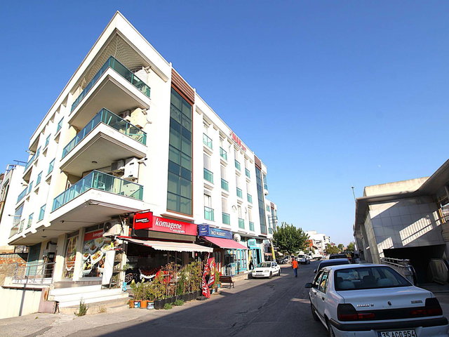ÇIĞLI EĞT. ARŞ. HASTANESI VE İZBAN YAKININDA EŞYALI KIRALIK 2+1 DAIRE