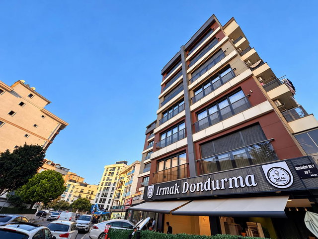 PENDIK SAPANBAĞLARI CADDE ÜZERINDE SATILIK 3+1 DAIRE