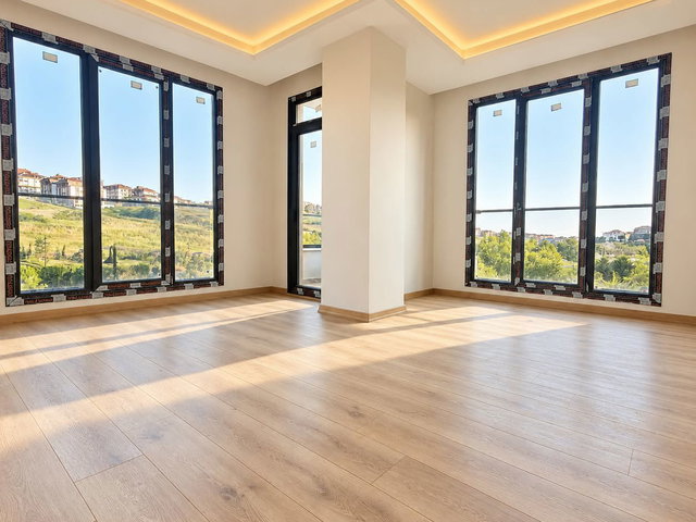 KAVAKLI YAŞAM VADİSİNİN KIYISINDA YENİ BİNADA SATILIK SIFIR 2+1 DAİRE