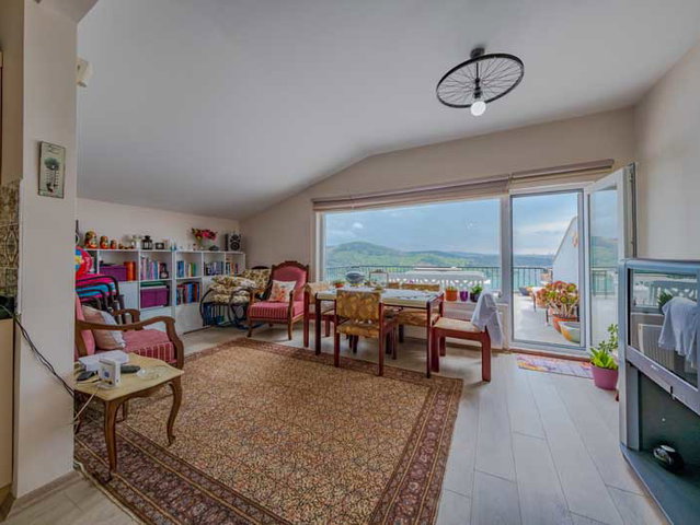 SARIYER HAVANTEPE'DE PANORAMİK BOĞAZ MANZARALI SATILIK MÜSTAKİL EV
