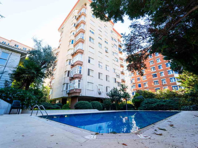 SUADİYE’DE 4.5+1 | 160 M² NET | 7. KAT | 3 CEPHELİ GENİŞ AİLE DAİRESİ