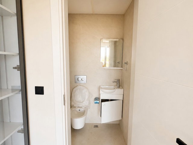 - HER KATTA -YAZLIKTA 100 M2 BAHÇELİ SATILIK LÜKS 3+1 DAİRE