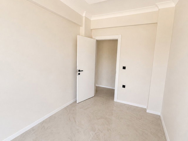 - HER KATTA -YAZLIKTA 100 M2 BAHÇELİ SATILIK LÜKS 3+1 DAİRE