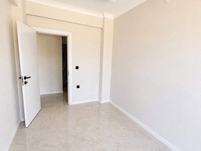 - HER KATTA -YAZLIKTA 100 M2 BAHÇELİ SATILIK LÜKS 3+1 DAİRE