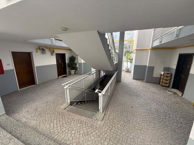 CAMLI KLİMA BLOKLARINDA KİRALIK 2+1 DAİRE
