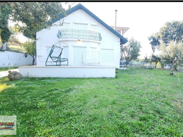 REMAX ŞEHİR'DEN KORUKÖYDE KİRALIK MÜSTAKİL EV